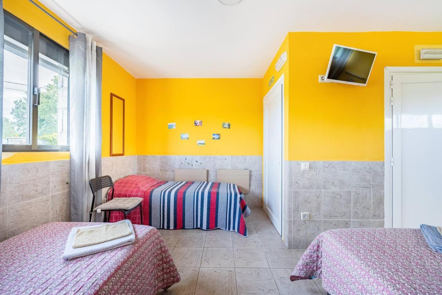 Family House Gijon Villa Buitenkant foto