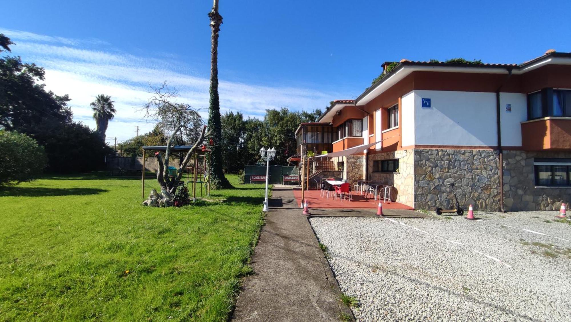 Family House Gijon Villa Buitenkant foto