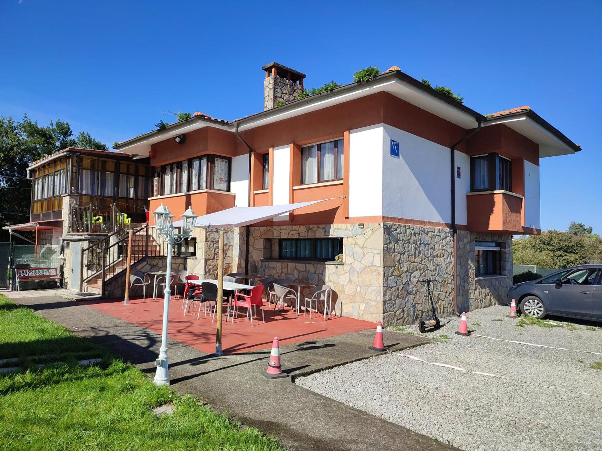 Family House Gijon Villa Buitenkant foto